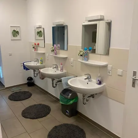 Am Ostentor Hostel *